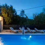 Spacious Retreat With Private Pool, Fitness Centre, And Garden - Three Bedroom Villa Prgomet