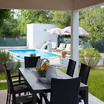 Spacious Retreat With Private Pool, Fitness Centre, And Garden - Three Bedroom Villa *